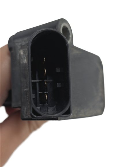 Thumbnail 6: 2015-2017 AUDI A3 A4 A6 (8V B9 C7) 1.8T / 2.0T TURBO MOTOR IGNITION COIL SET (4)