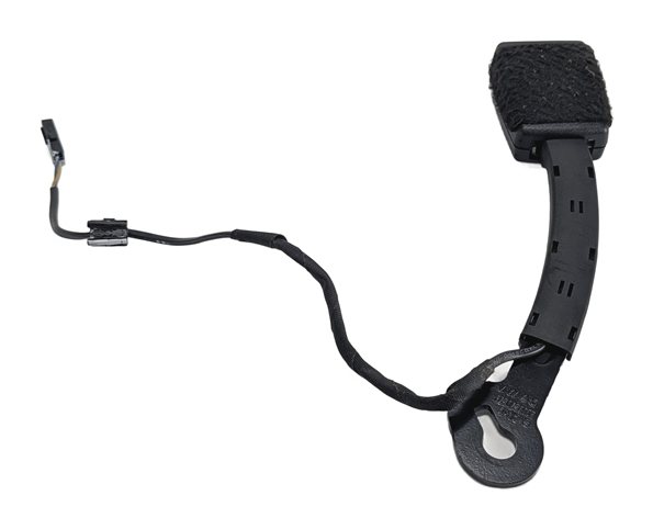 Thumbnail 4: 2015-2018 AUDI A3 S3 RS3 (8V) FRONT LEFT DRIVER SEATBELT BUCKLE RECEIVER
