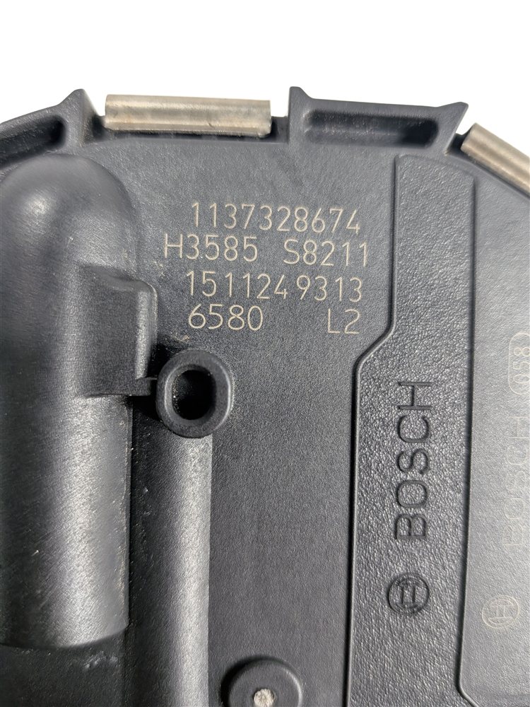 Thumbnail 11: 15-18 AUDI A3 S3 RS3 (8V) FRONT WINDSHIELD WIPER MOTOR