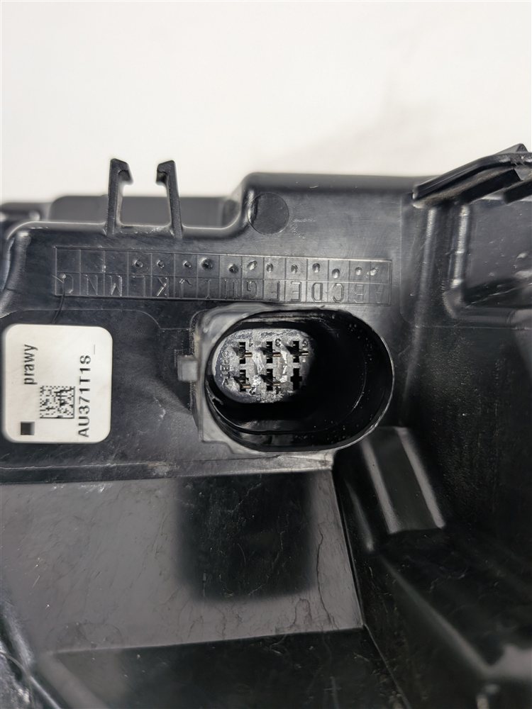 Thumbnail 12: 15-16 AUDI A3 S3 8V SEDAN CONVERTIBLE RIGHT OUTER LED TAILLIGHT BRAKE LIGHT LAMP