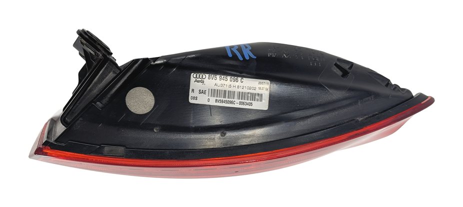 Thumbnail 8: 15-16 AUDI A3 S3 8V SEDAN CONVERTIBLE RIGHT OUTER LED TAILLIGHT BRAKE LIGHT LAMP
