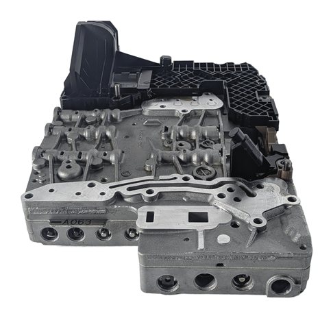 Thumbnail 3: 2007 BMW 335i (E90) 3.0L N54 AUTOMATIC TRANSMISSION VALVE BODY MECHATRONICS RWD