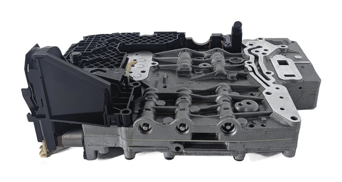 Thumbnail 6: 2007 BMW 335i (E90) 3.0L N54 AUTOMATIC TRANSMISSION VALVE BODY MECHATRONICS RWD