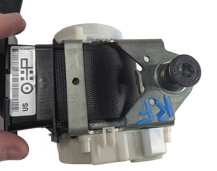 Thumbnail 4: 06-11 BMW 3 SERIES M3 (E90 E92) FRONT RIGHT SEAT BELT RETRACTOR (Black)