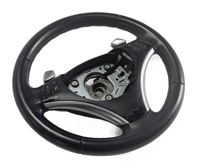 06-15 1 3 X1 SERIES E84 E87 E90 3 SPOKE SPORT STEERING WHEEL w/SWITCHES(Black)