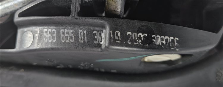 Thumbnail 8: 2007 BMW 335I (E90) AUTOMATIC TRANSMISSION FLOOR GEAR SELECTOR SHIFTER ASSEMBLY