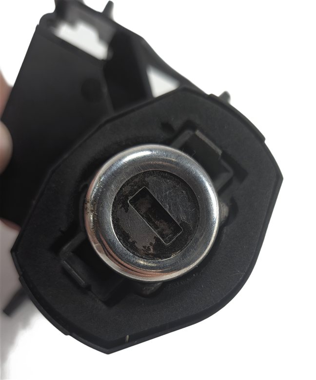 Thumbnail 6: 2007 BMW 335I (E90) REAR TRUNK DECK LID LOCK CYLINDER BARREL TUMBLER