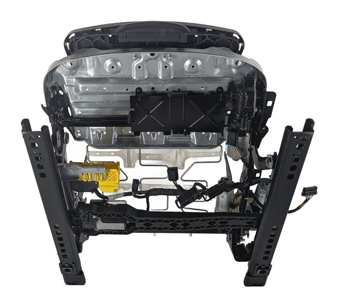 Thumbnail 6: 2012-2019 BMW 320i 328i 330E 335i (F30) FRONT LEFT DRIVER POWER SEAT TRACK