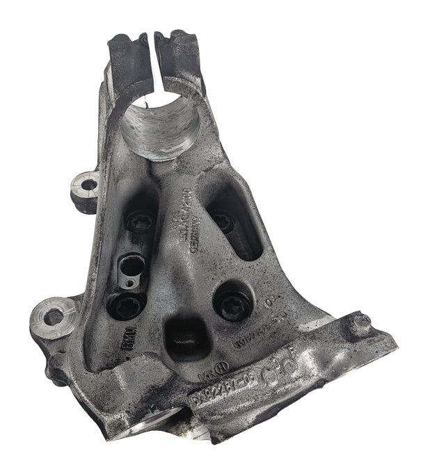 Thumbnail 4: 12-18 BMW 320i 328i 330i 335i 340i (F30) SEDAN LEFT FRONT SPINDLE KNUCKLE HUB