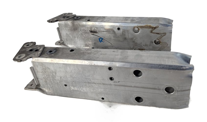 Thumbnail 2: 16-18 BMW 330E HYBRID (F30) L & R FRONT BUMPER REINFORCEMENT MOUNT BRACKET SET-2