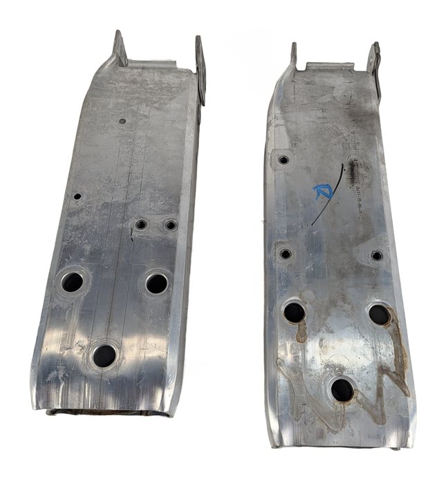 Thumbnail 4: 16-18 BMW 330E HYBRID (F30) L & R FRONT BUMPER REINFORCEMENT MOUNT BRACKET SET-2