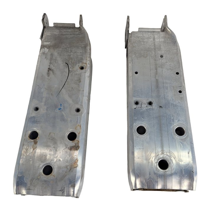 Thumbnail 5: 16-18 BMW 330E HYBRID (F30) L & R FRONT BUMPER REINFORCEMENT MOUNT BRACKET SET-2