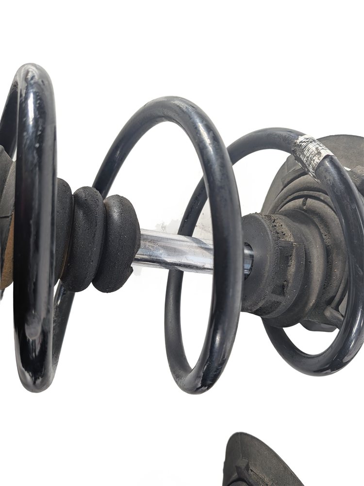 Thumbnail 9: 2016-2018 BMW 330E HYBRID (F30) RWD FRONT LEFT & RIGHT SHOCK STRUT SET w/o SPORT