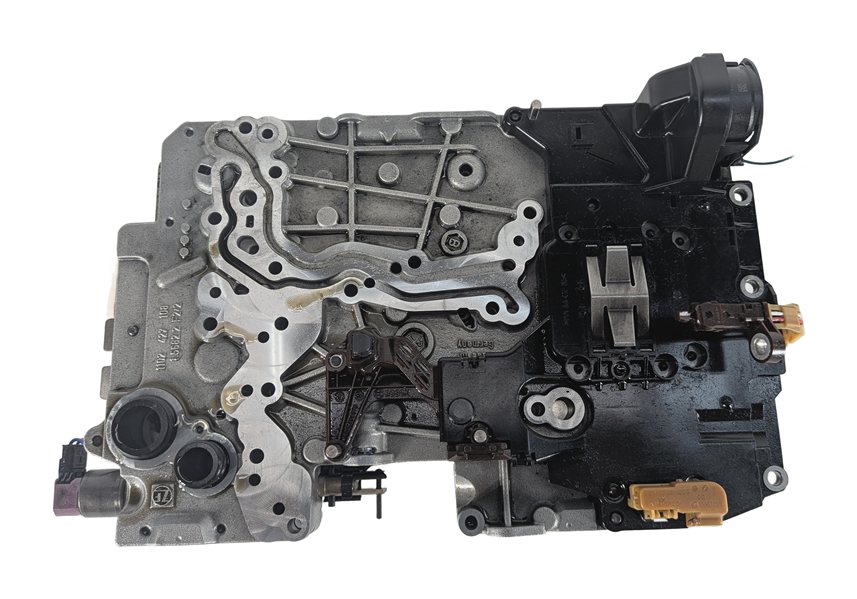 Thumbnail 5: 16-18 BMW 330E HYBRID (F30) 8P75HZ AUTO TRANSMISSION VALVE BODY & MECHATRONIC