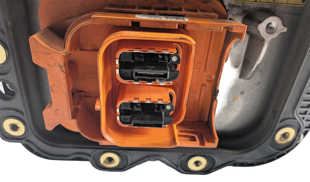 Thumbnail 8: 17-18 BMW 330E (F30) HIGH VOLTAGE HYBRID BATTERY ASSEMBLY TESTED WORKING!!! 96%