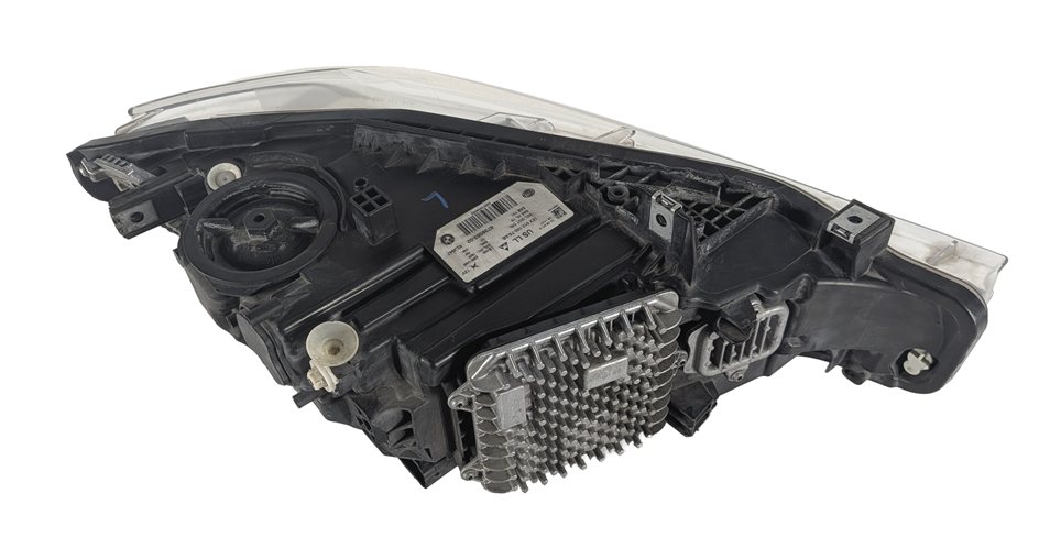 Thumbnail 8: 2018-2019 BMW 328d 330e 330i 340i (F30) LEFT DRIVER LED HEADLIGHT HEADLAMP
