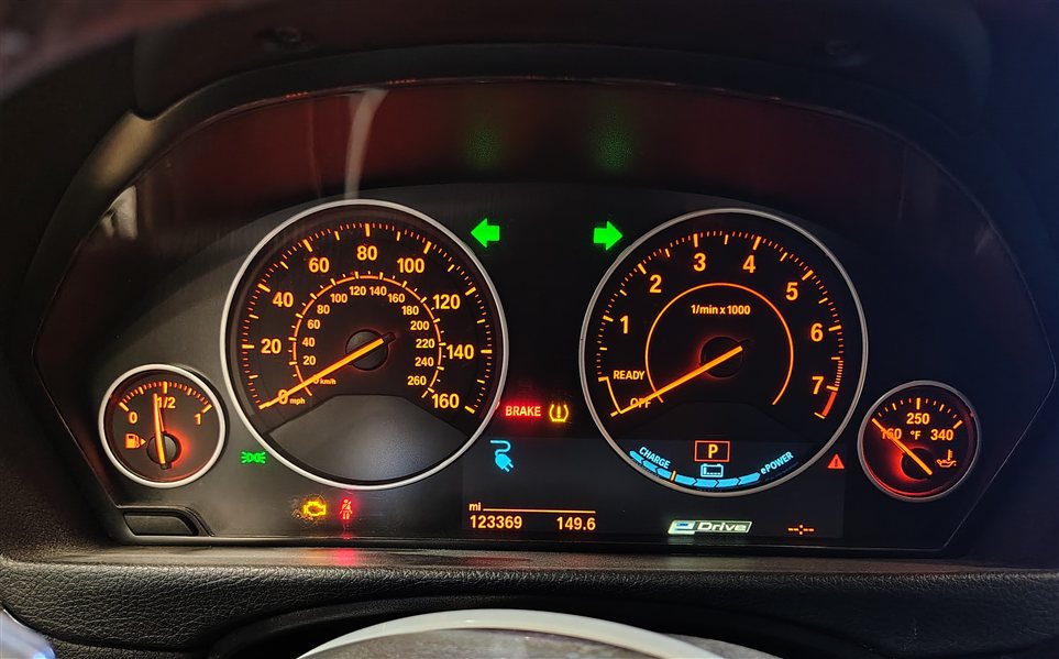 Thumbnail 2: 2016-2018 BMW 330e (F30) 2.0L (B48) DME ECM FEM CLUSTER KEY IGNITION LOCK SET/6