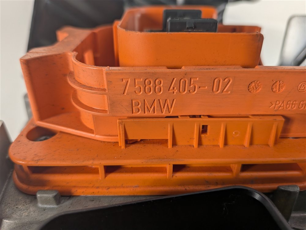 Thumbnail 15: 2016-2018 BMW 330E HYBRID (F30) HIGH VOLTAGE BATTERY INVERTER CONVERTER CHARGER