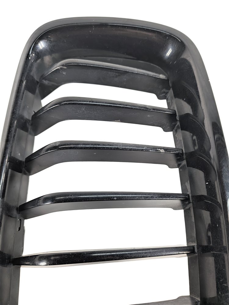 Thumbnail 10: 2018-2019 BMW 330I 330E 340I (F30) FRONT UPPER KIDNEY GRILLE SET/2 GLOSS BLACK
