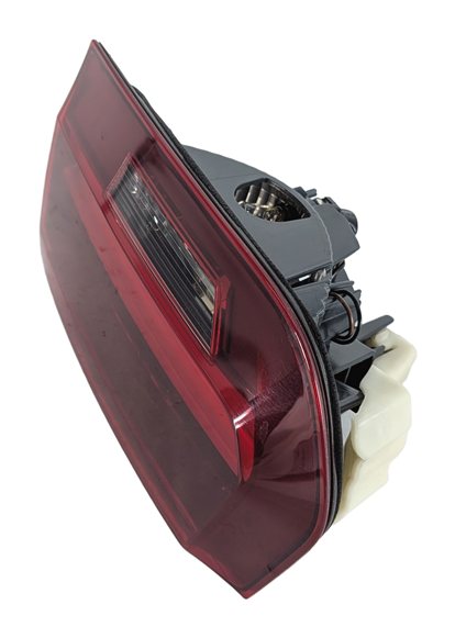 Thumbnail 4: 2018-2019 BMW 330I 330E 340I (F30) RIGHT INNER TRUNK MOUNTED SMOKED TAIL LIGHT