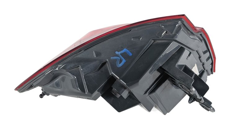 Thumbnail 3: 2018 BMW 330I 330E 340I (F30) RIGHT OUTER QUARTER PANEL SMOKED TAIL LIGHT