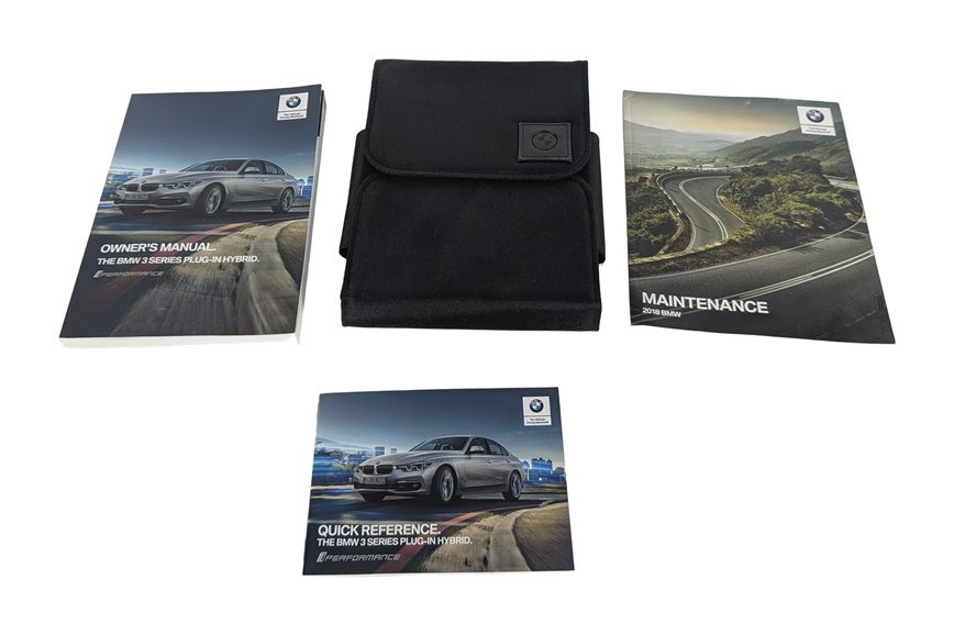 2018 BMW 330E (F30) 2.0L OWNER'S MANUAL BOOKLET HANDBOOK w/ CASE SET