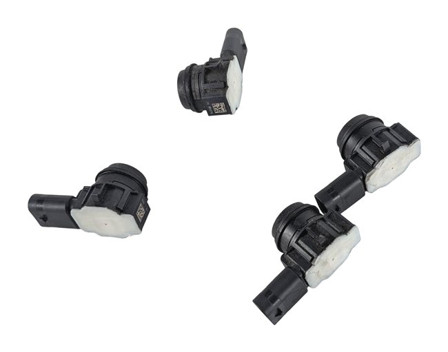 Thumbnail 4: 2018 BMW 330E (F30) REAR PARK ASSIST PDC DISTANCE CONTROL SENSOR SET/4 (White)