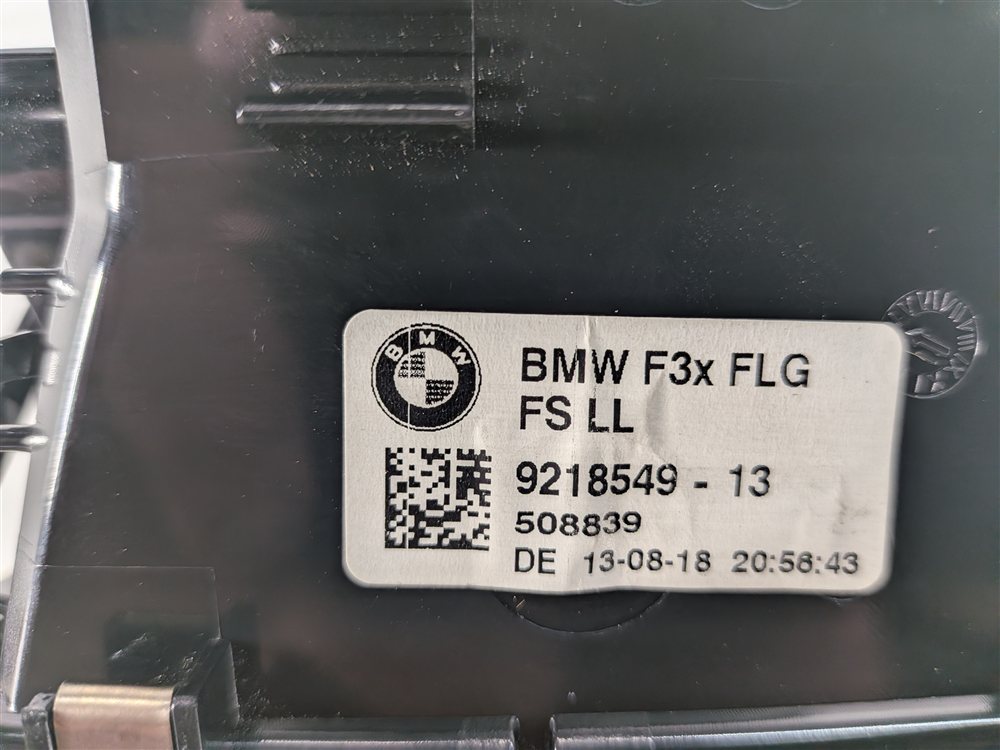 Thumbnail 7: 2018 BMW 330E (F30) FRONT LEFT DRIVER DASH HEAT AIR AC VENT (Black)