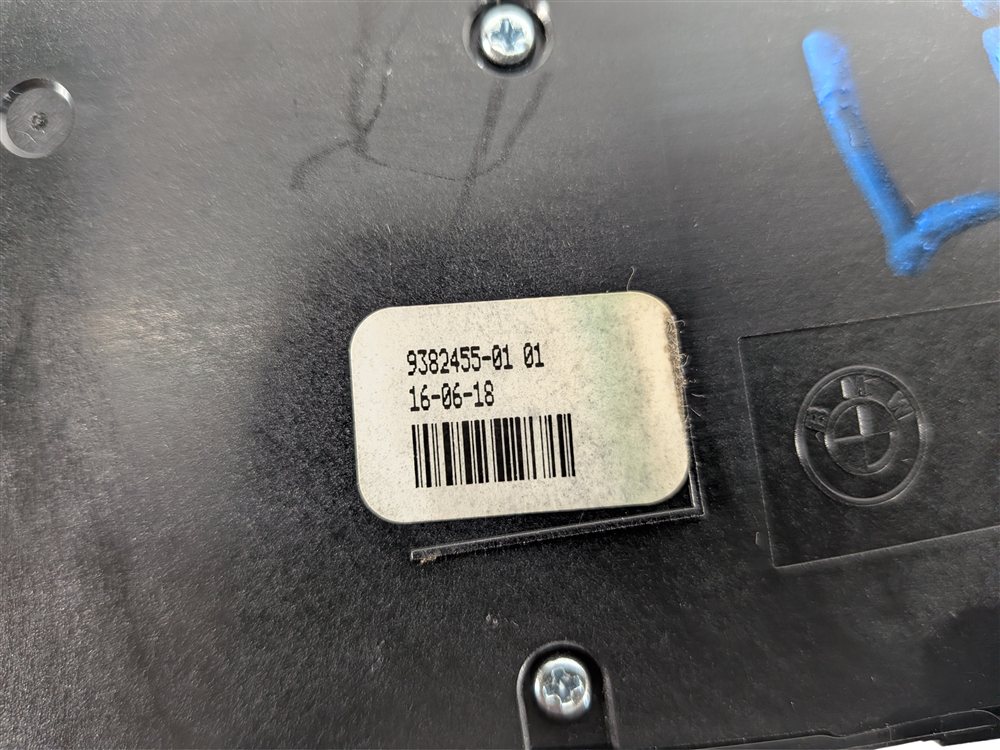 Thumbnail 7: 2018 BMW 330E (F30) FRONT LEFT DRIVER POWER SEAT ADJUSTMENT SWITCH w/MEMORY