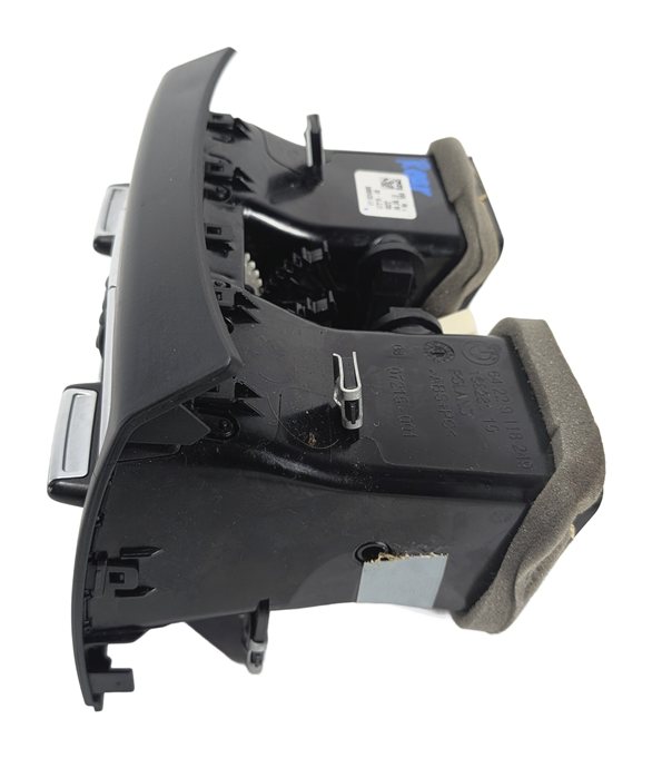 Thumbnail 4: 2014 BMW 750LI (F01) REAR CENTER CONSOLE HEAT AIR AC VENT (Black)