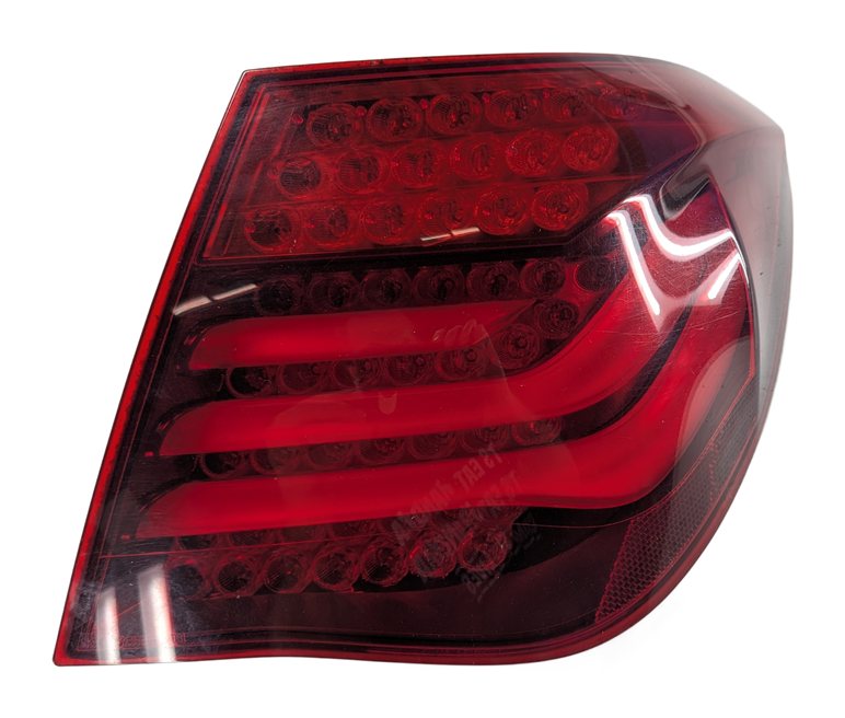 Thumbnail 3: 13-15 BMW 7 SERIES F01 F02 F04 REAR RIGHT PASSENGER OUTER TAILLIGHT BRAKE LIGHT