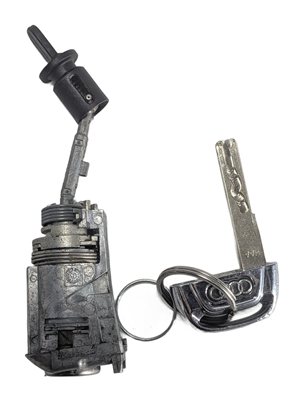 Thumbnail 2: 2015 AUDI A6 (C7 4G) FRONT LEFT DRIVER DOOR LOCK CYLINDER w/KEY