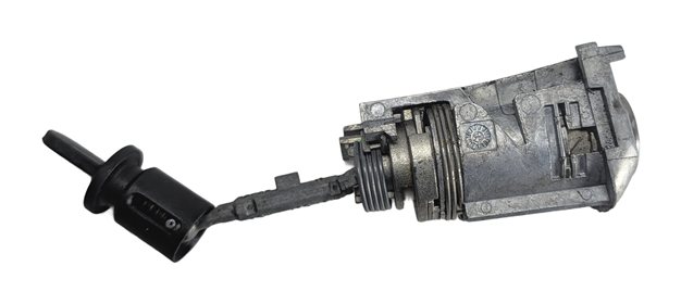 Thumbnail 3: 2015 AUDI A6 (C7 4G) FRONT LEFT DRIVER DOOR LOCK CYLINDER w/KEY