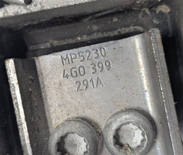 Thumbnail 3: 2015 AUDI A6 (C7 4G) 3.0L DIESEL (CPNB) TRANSMISSION MOUNT w/BRACKET