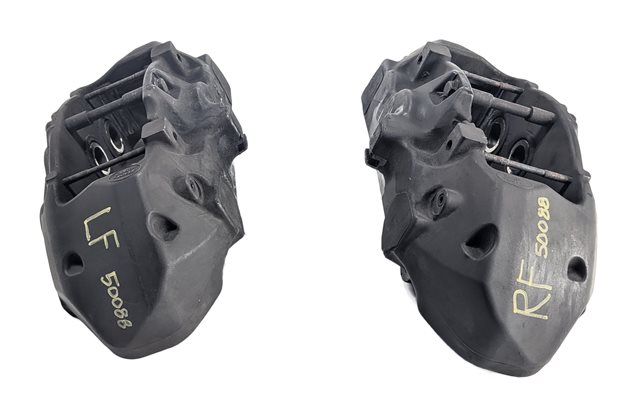 10-17 LR4 DISCOVERY RANGE ROVER SPORT L322 L320 FRONT BRAKE CALIPER SET (BREMBO)