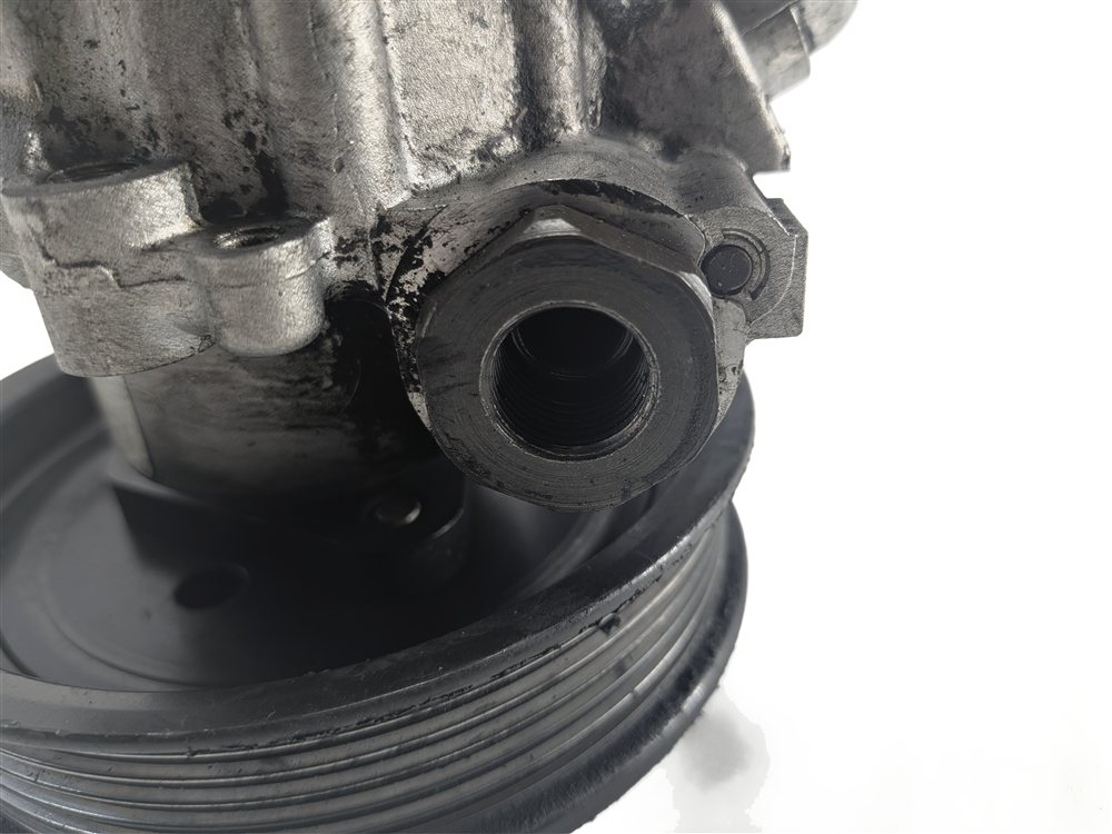 Thumbnail 7: 2010-2012 RANGE ROVER (L322) 5.0L V8 ENGINE POWER STEERING PUMP w/ PULLEY
