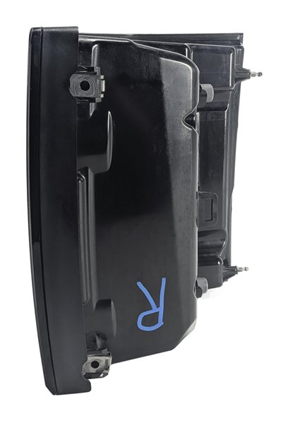 Thumbnail 3: 2011 RANGE ROVER (L322) RIGHT OUTER QUARTER PANEL TAIL LIGHT (EAGLE EYES)