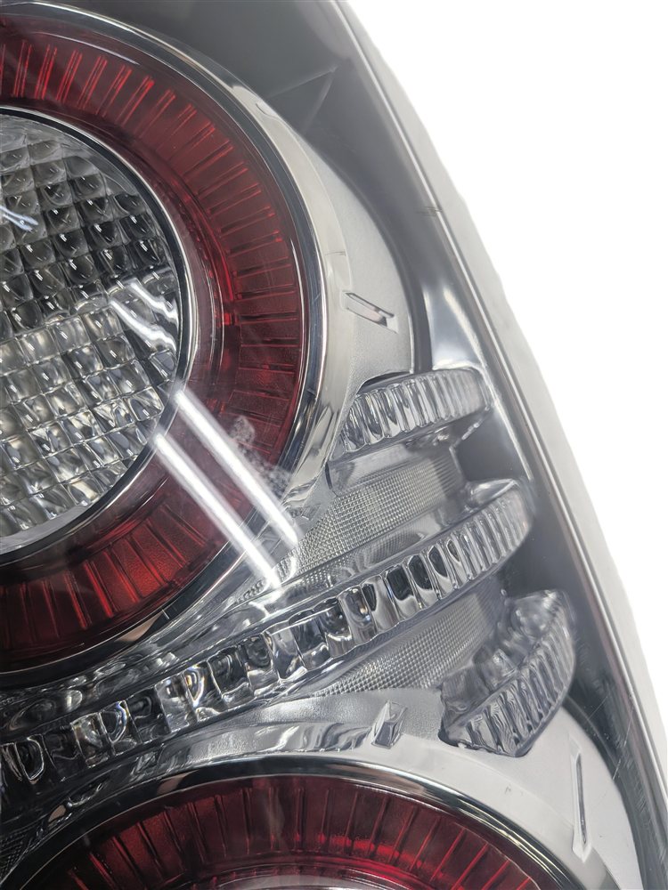 Thumbnail 9: 2011 RANGE ROVER (L322) LEFT OUTER QUARTER PANEL TAIL LIGHT (EAGLE EYES)
