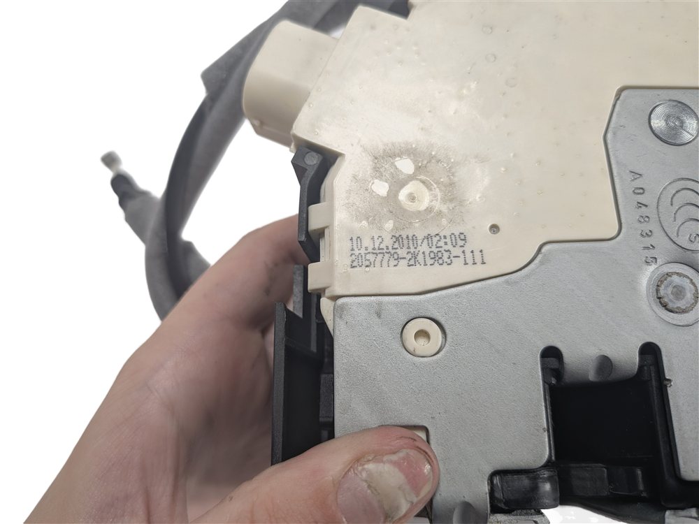 Thumbnail 9: 2003-2012 RANGE ROVER (L322) FRONT RIGHT PASSENGER DOOR LOCK LATCH ACTUATOR