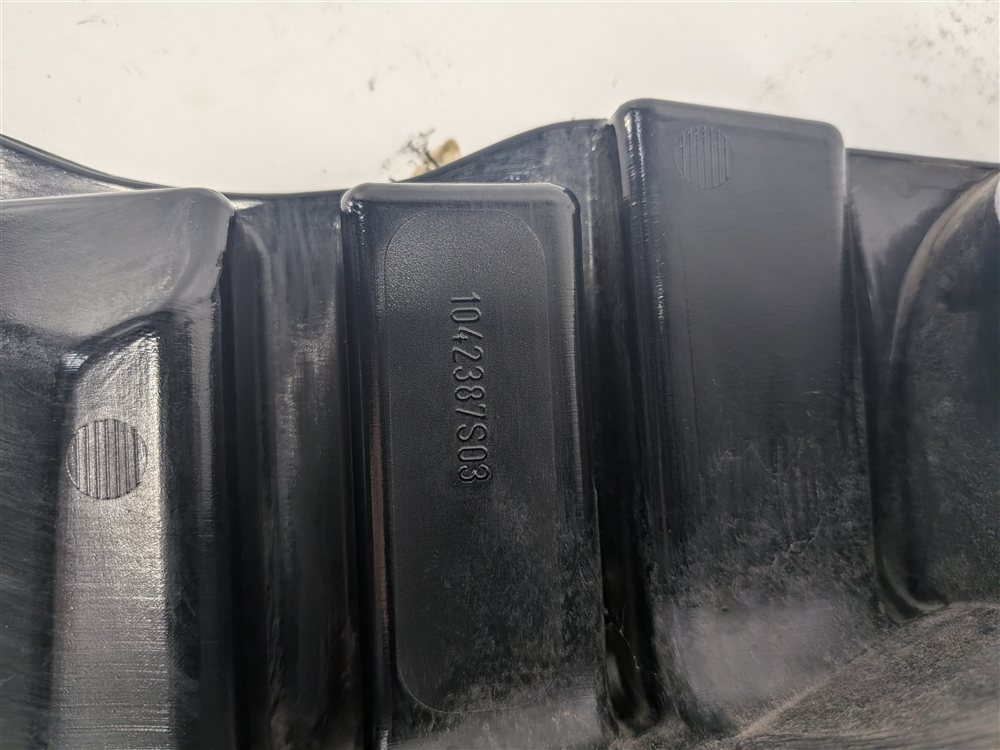 Thumbnail 11: 2011 RANGE ROVER (L322) 5.0L SUPER (508PS/AJ133S) ENGINE AIR INTAKE RESONATOR