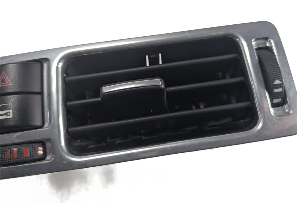 Thumbnail 9: 2011 RANGE ROVER (L322) CENTER DASH HEAT AIR AC VENT w/ HAZARD LOCK SWITCH