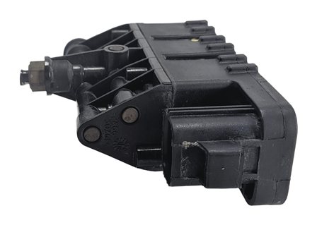 Thumbnail 5: 2011 RANGE ROVER (L322) FRONT AIR SUSPENSION VALVE BLOCK SOLENOID MANIFOLD