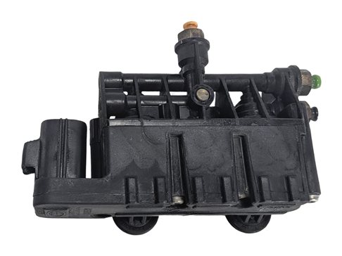 Thumbnail 7: 2011 RANGE ROVER (L322) REAR RIGHT AIR SUSPENSION VALVE BLOCK SOLENOID MANIFOLD