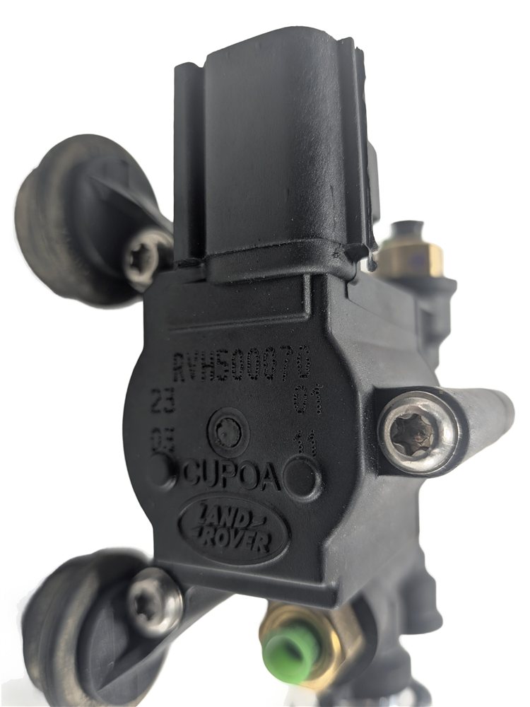 Thumbnail 6: 2011 RANGE ROVER (L322) REAR LEFT AIR SUSPENSION VALVE BLOCK w/ PRESSURE SENSOR