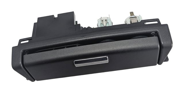 Thumbnail 2: 2011 RANGE ROVER (L322) REAR ENTERTAINMENT AUDIO VIDEO AUX INPUT JACK PANEL