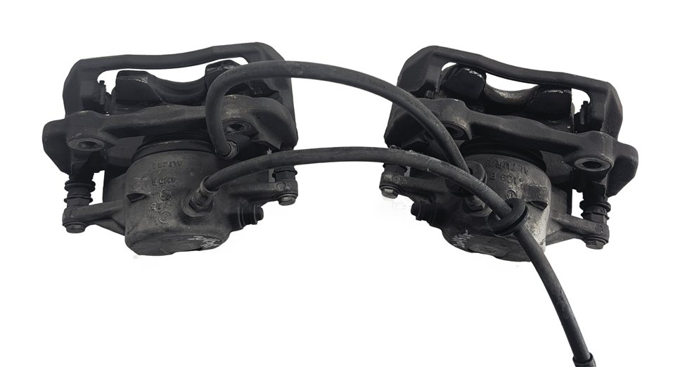 Thumbnail 5: 10-20 MERCEDES SLK250 SLK350 SLC300 (R172) FRONT BRAKE CALIPER LEFT/RIGHT SET/2
