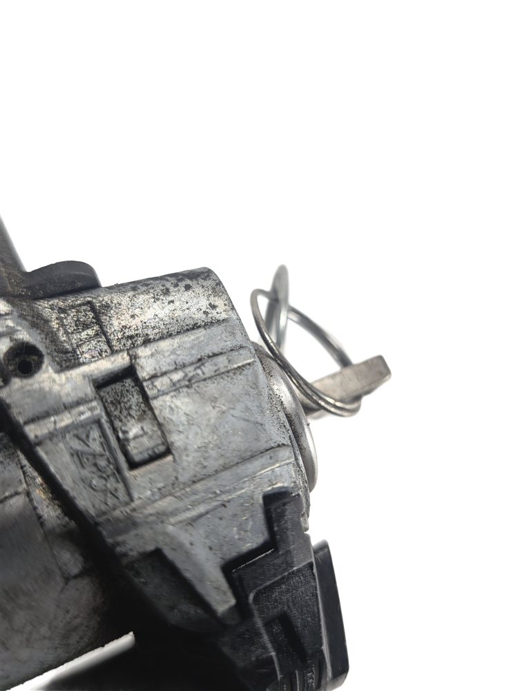 Thumbnail 9: 2013 MERCEDES SLK 250 (R172) FRONT LEFT DRIVER DOOR LOCK CYLINDER TUMBLER w/ KEY