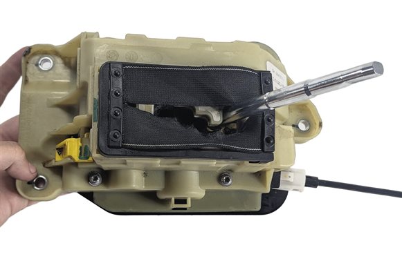Thumbnail 5: 12-16 MERCEDES SLK250 SLK300 SLK350 (R172) AUTOMATIC TRANSMISSION FLOOR SHIFTER
