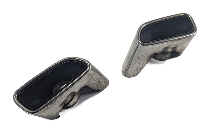 2013 MERCEDES SLK 250 (R172) REAR LEFT/RIGHT MUFFLER EXHAUST TIP TRIM SET/2