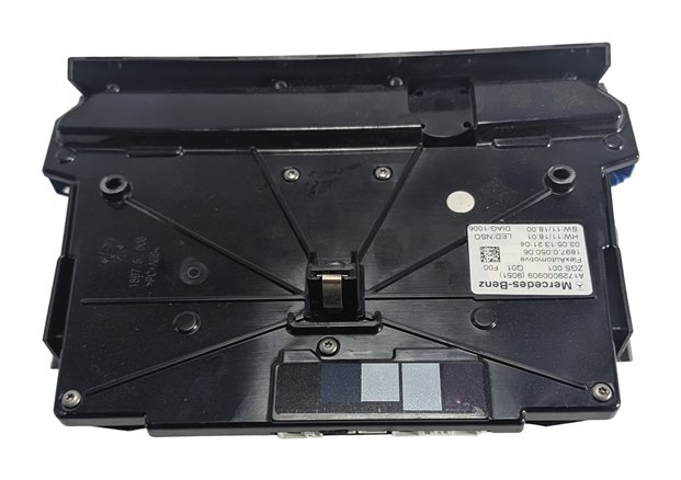 Thumbnail 7: 2013 MERCEDES SLK 250 (R172) FRONT ROOF DOME COURTESY LIGHT (Black)